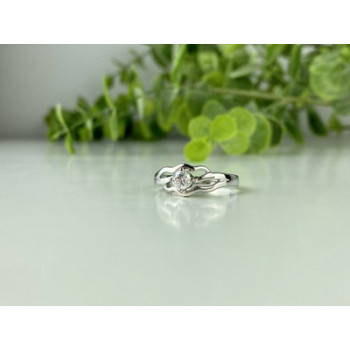 925 Sterling Silver CZ Ring Size 7