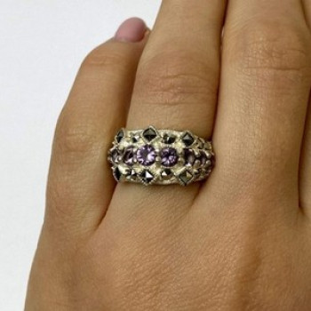 925 Sterling Silver Iolite & Marcasite Ring Size 6.5