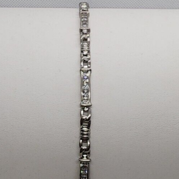 925 Sterling Silver White Quartz Bracelet Size 7.25 IN