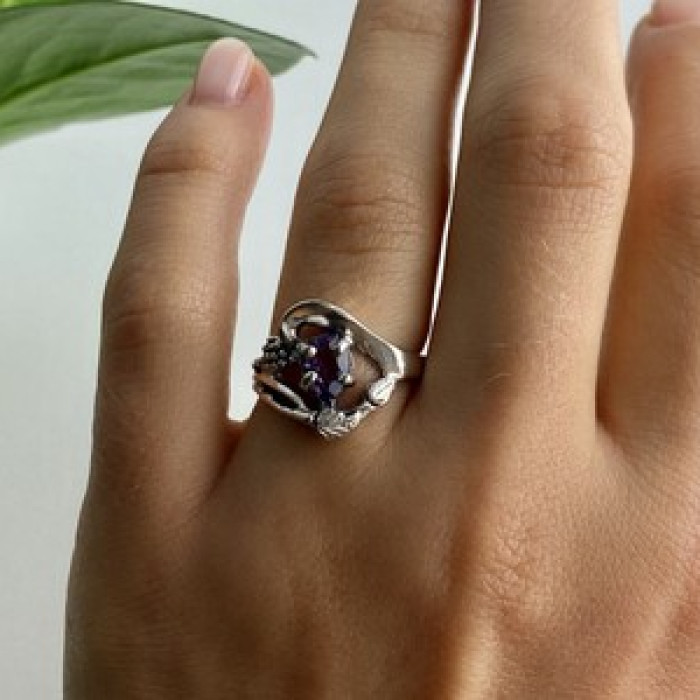 925 Sterling Silver Tanzanite Ring Size 7