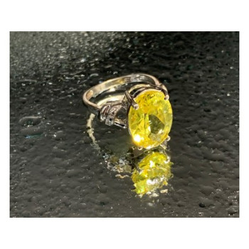 925 Sterling Silver CZ Ring Size 6.5