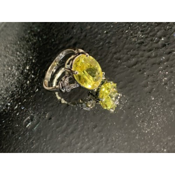 925 Sterling Silver CZ Ring Size 6.5