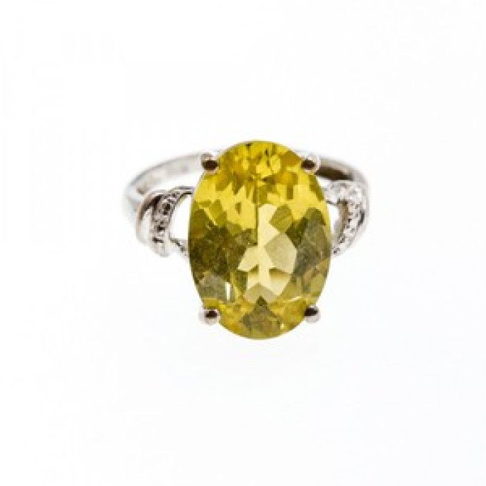 925 Sterling Silver CZ Ring Size 6.5