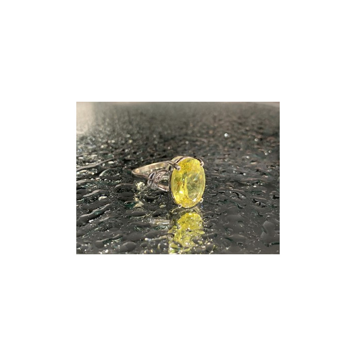 925 Sterling Silver CZ Ring Size 6.5