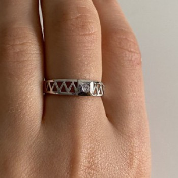 925 Sterling Silver CZ Band Ring Size 8