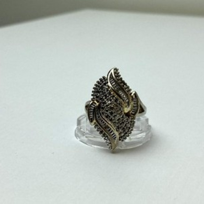 925 Sterling Silver Gold Plated Ring Size 7