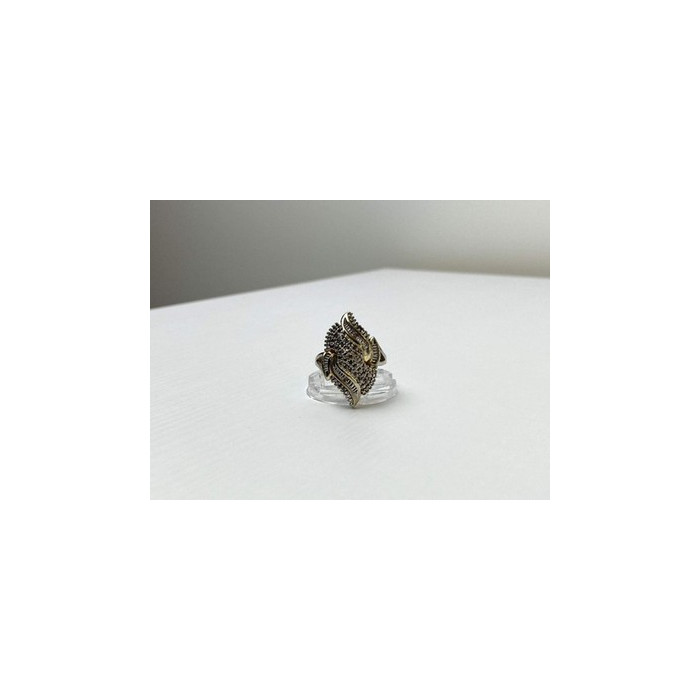 925 Sterling Silver Gold Plated Ring Size 7