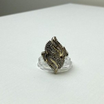 925 Sterling Silver Gold Plated Ring Size 7