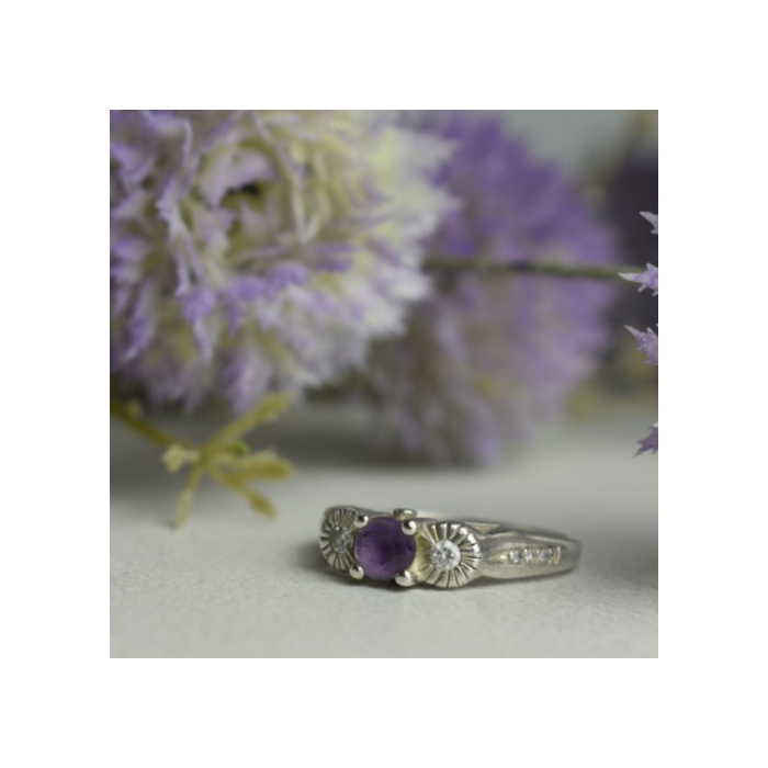 Avon 925 Sterling Silver Tourmaline & CZ Ring Size 9