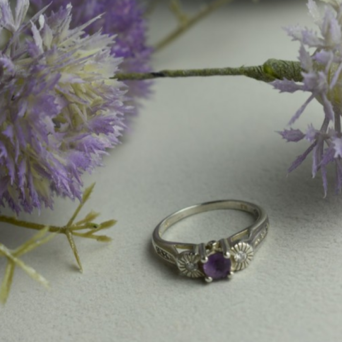 Avon 925 Sterling Silver Tourmaline & CZ Ring Size 9