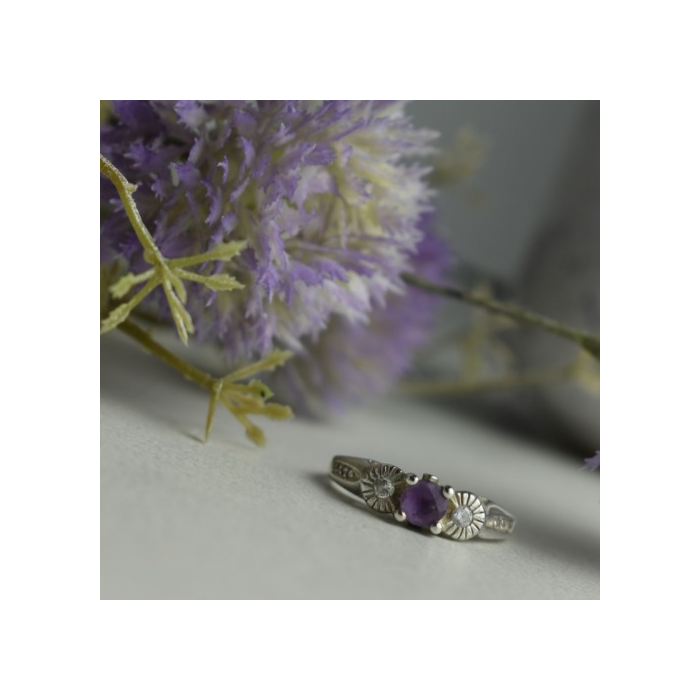 Avon 925 Sterling Silver Tourmaline & CZ Ring Size 9