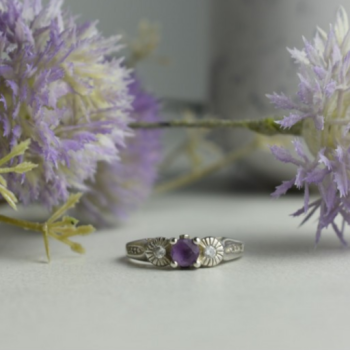 Avon 925 Sterling Silver Tourmaline & CZ Ring Size 9