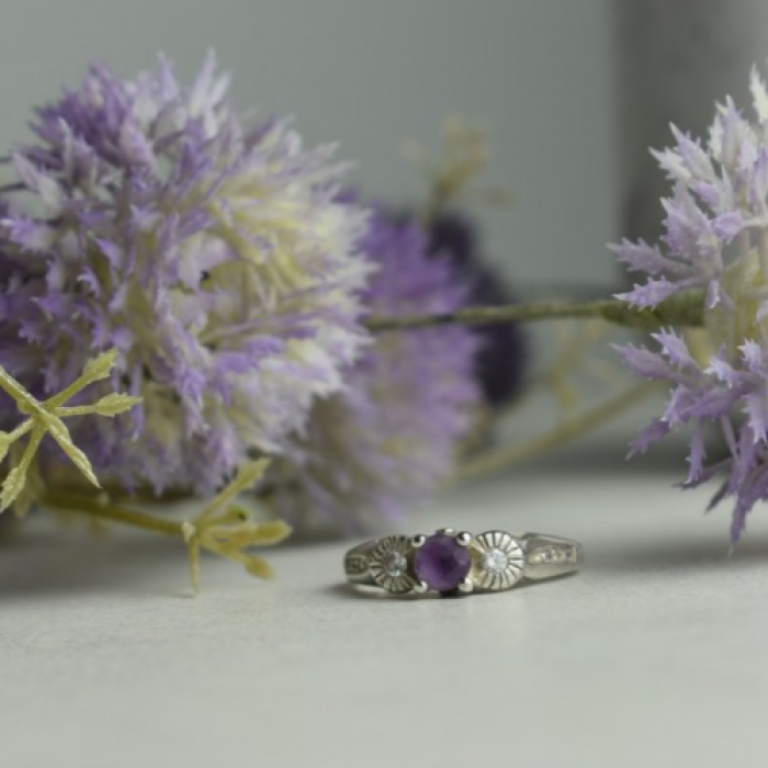 Avon 925 Sterling Silver Tourmaline & CZ Ring Size 9