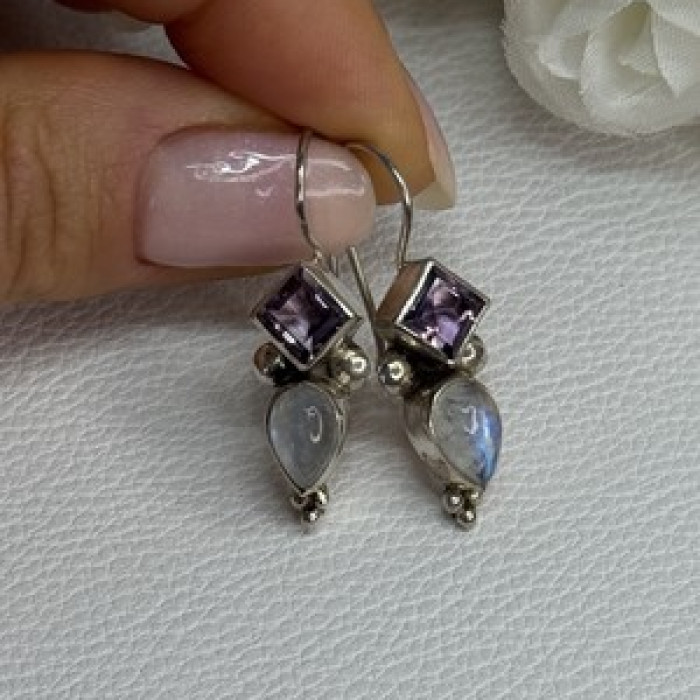 925 Sterling Silver Amethyst & Moonstone Earrings Length 1.30 Inch