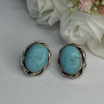 Vintage Elegant 925 Sterling Silver Turquoise Earrings Length 0.93 Inch