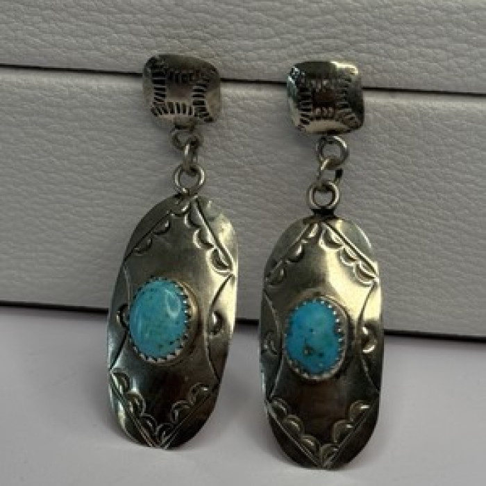 Vintage Native American 925 Sterling Turquoise Silver Earrings Length 1.90 Inch