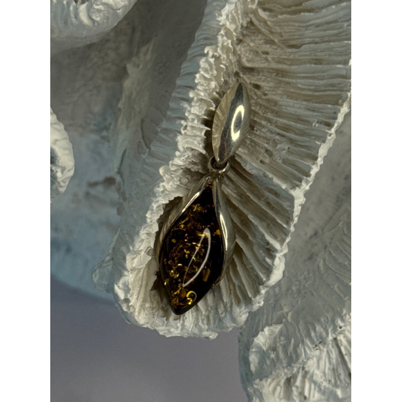 925 Sterling Silver Amber Pendant Length 1.50 Inch