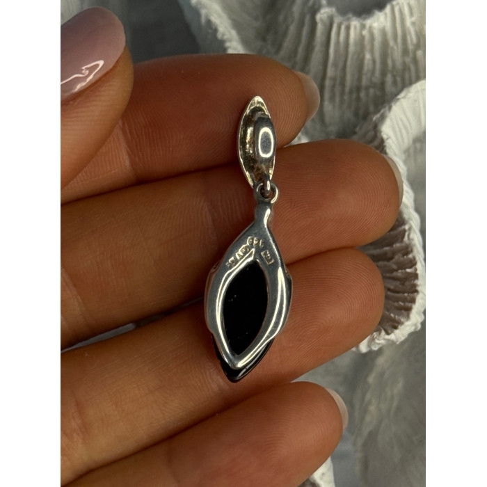 925 Sterling Silver Amber Pendant Length 1.50 Inch