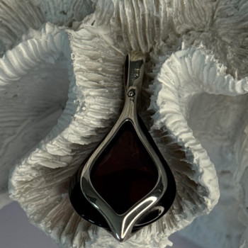 925 Sterling Silver Pyrope Garnet Pendant Length 1.90 Inch