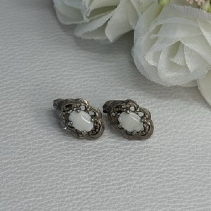 Vintage 925 Sterling Silver Opal Earrings Length 0.56 Inch