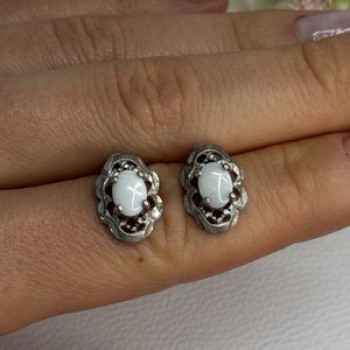 Vintage 925 Sterling Silver Opal Earrings Length 0.56 Inch