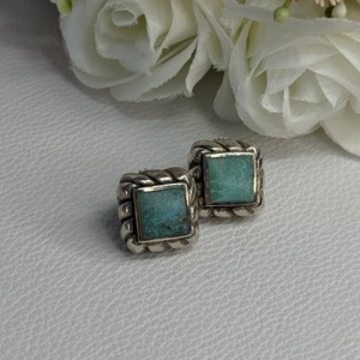 Vintage 925 Sterling Silver Turquoise Earrings Length 0.60 Inch