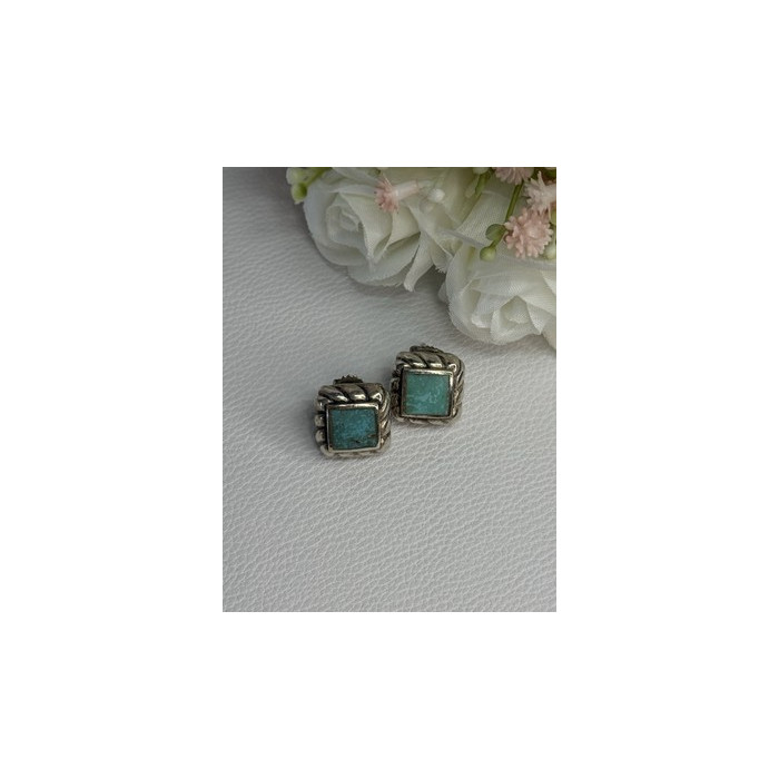 Vintage 925 Sterling Silver Turquoise Earrings Length 0.60 Inch