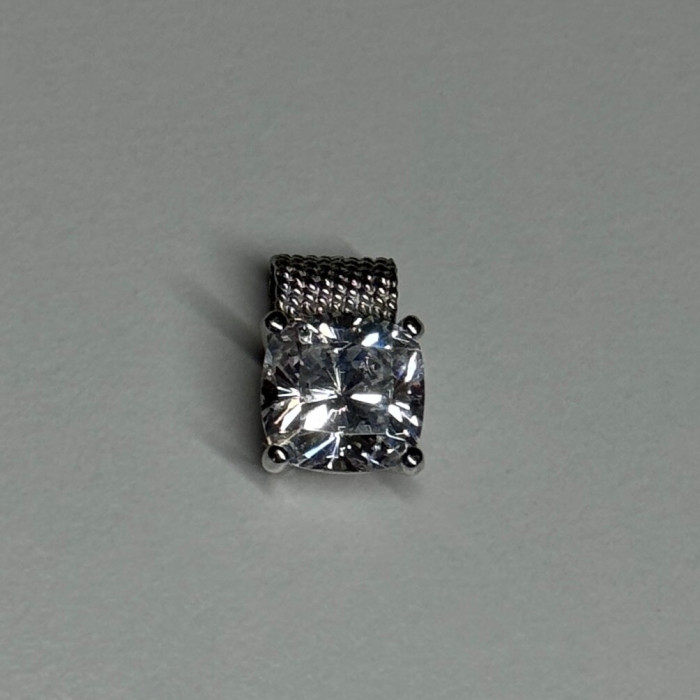 925 Sterling Silver CZ Pendant Length 11 Mm