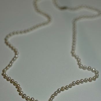 14K Yellow Gold Freshwater Pearl Necklace Length 30 Inch