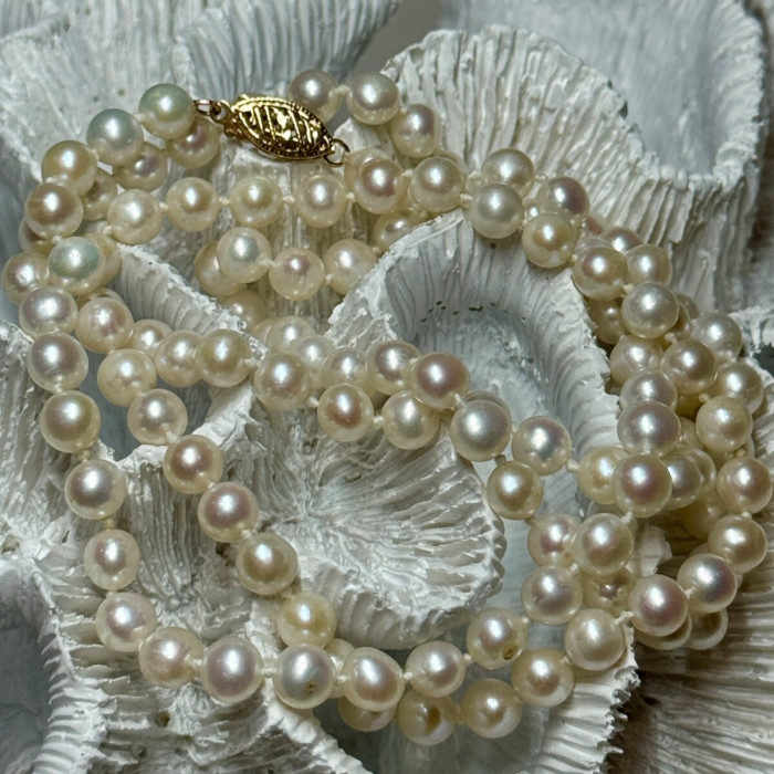 14K Yellow Gold Freshwater Pearl Necklace Length 30 Inch