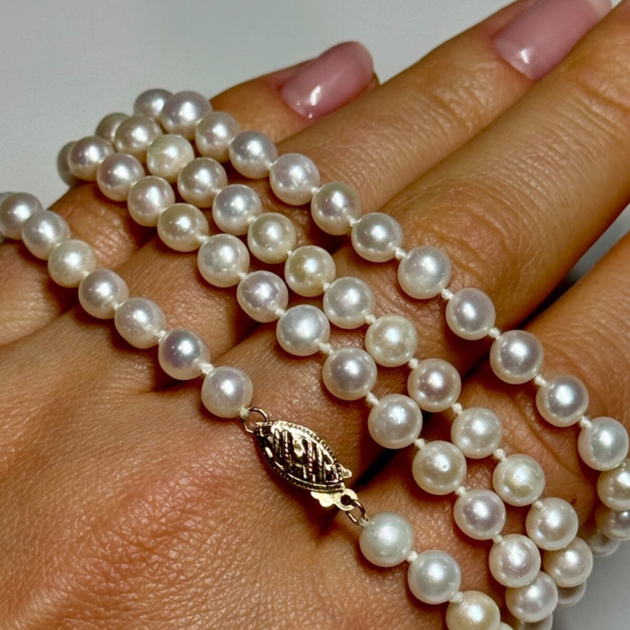 14K Yellow Gold Freshwater Pearl Necklace Length 30 Inch