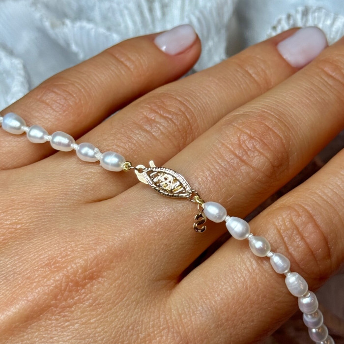 14K Yellow Gold Clasp Fresh Water Pearl Necklace 18 Inch