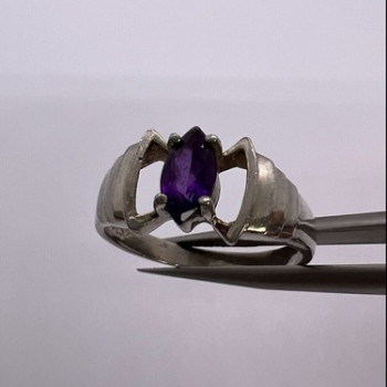925 Sterling Silver Amethyst Ring Size 8