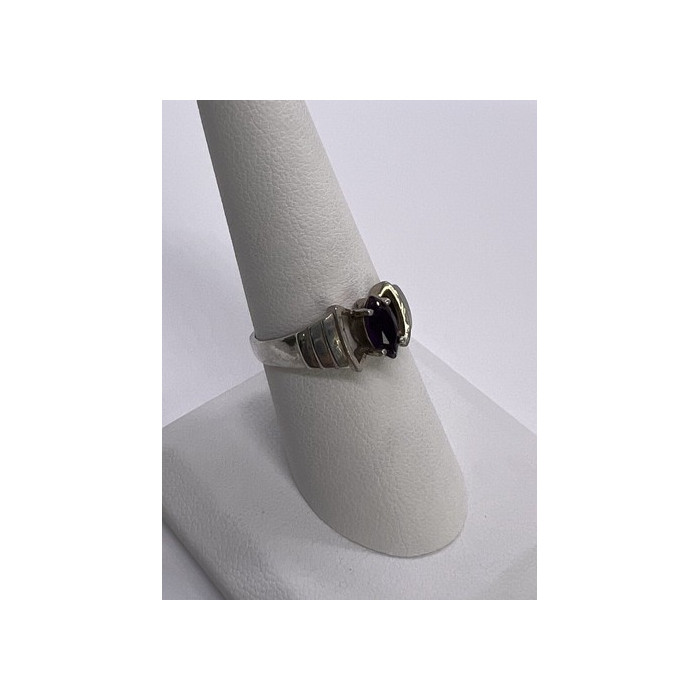 925 Sterling Silver Amethyst Ring Size 8