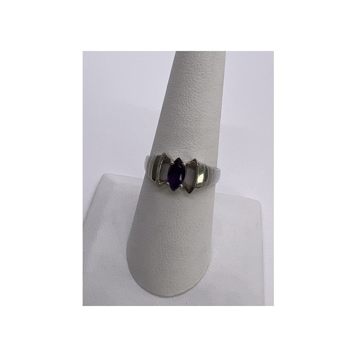 925 Sterling Silver Amethyst Ring Size 8