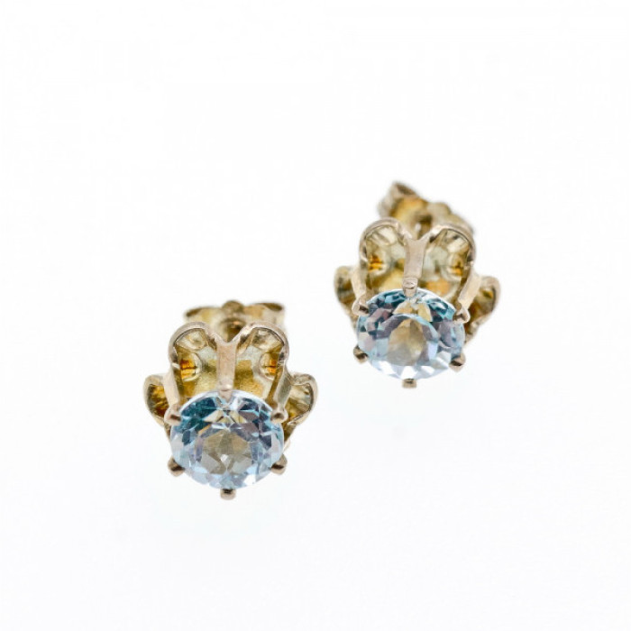 925 Sterling Silver Blue Spinel Stud Earrings