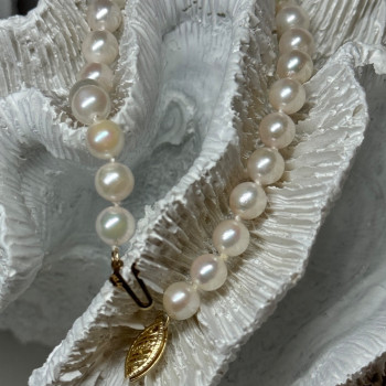 14K Yellow Gold Clasp Fresh Water Pearl Bracelet 7 Inch
