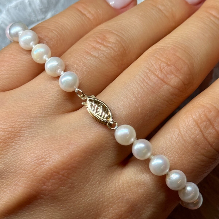 14K Yellow Gold Clasp Fresh Water Pearl Bracelet 7 Inch