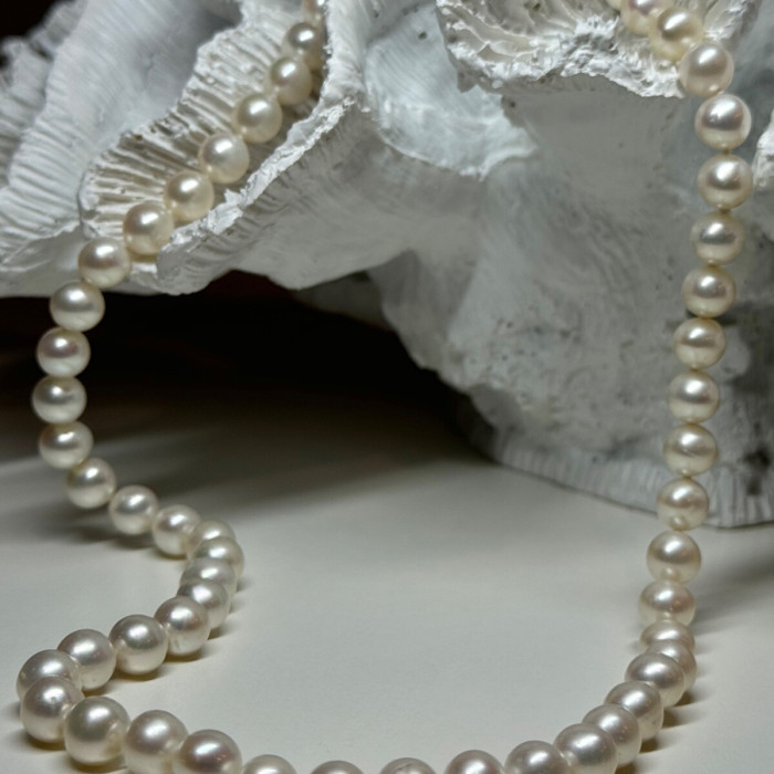 14K White Gold Clasp Fresh Water Pearl Necklace 18 Inch