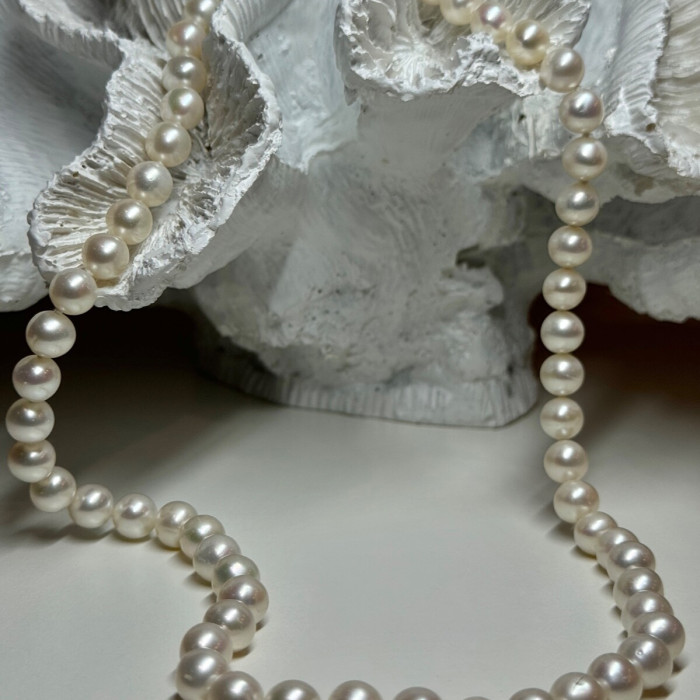 14K White Gold Clasp Fresh Water Pearl Necklace 18 Inch