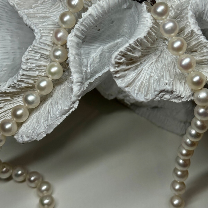 14K White Gold Clasp Fresh Water Pearl Necklace 18 Inch
