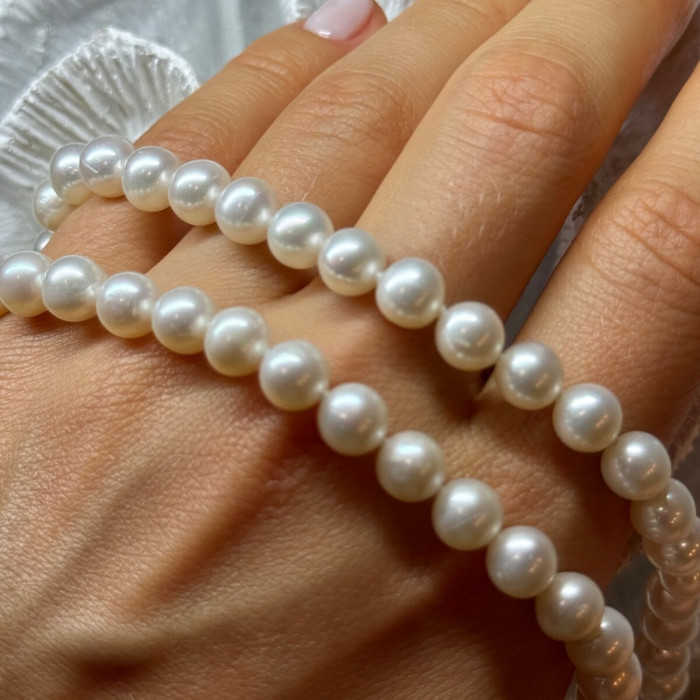 14K White Gold Clasp Fresh Water Pearl Necklace 18 Inch