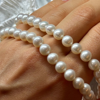 14K White Gold Clasp Fresh Water Pearl Necklace 18 Inch