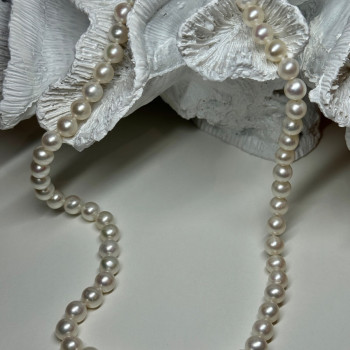 14K White Gold Clasp Fresh Water Pearl Necklace 18 Inch