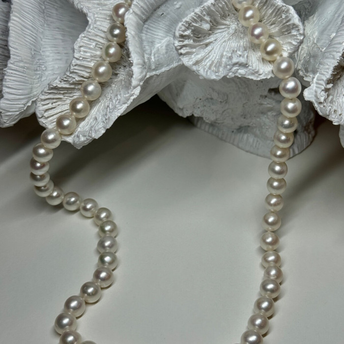 14K White Gold Clasp Fresh Water Pearl Necklace 18 Inch
