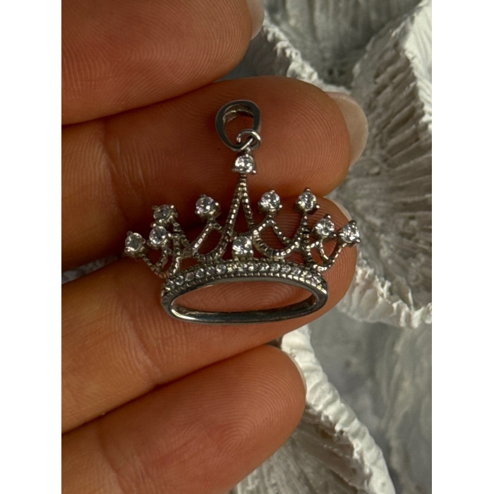 925 Sterling Silver Crown Diamonds Pendant Length 1 Inch