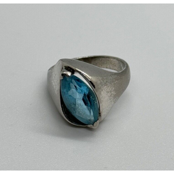 925 Sterling Silver Topaz Ring Size 5.5