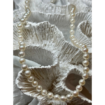 14K YELLOW GOLD CLAPS FRESH WATER PEARL NECKLACE 18 Inch