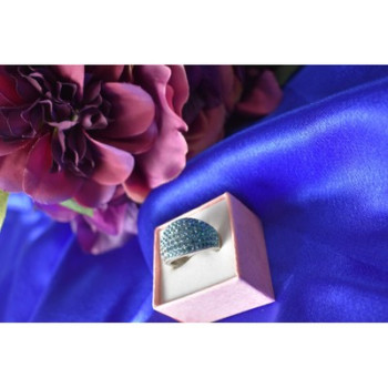 925 Sterling Silver Blue & White CZ Ring Size 6.5