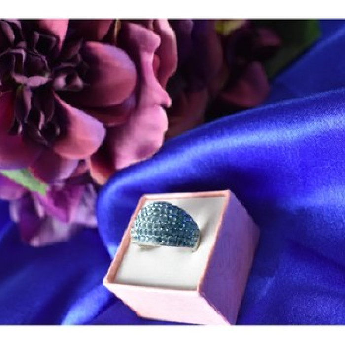 925 Sterling Silver Blue & White CZ Ring Size 6.5